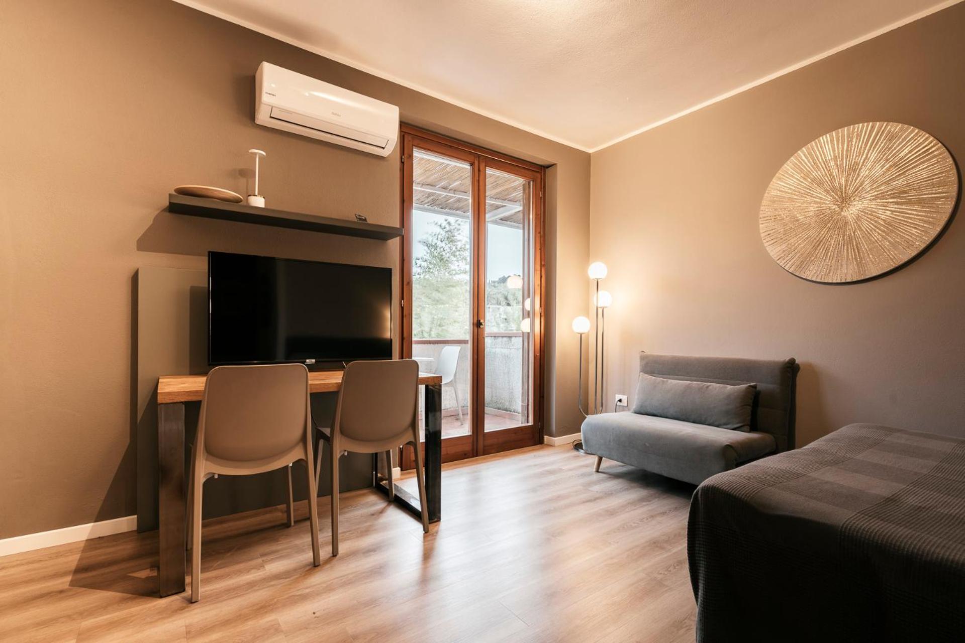 Mistral Apartments Пунтоне-ди-Скарлино Экстерьер фото