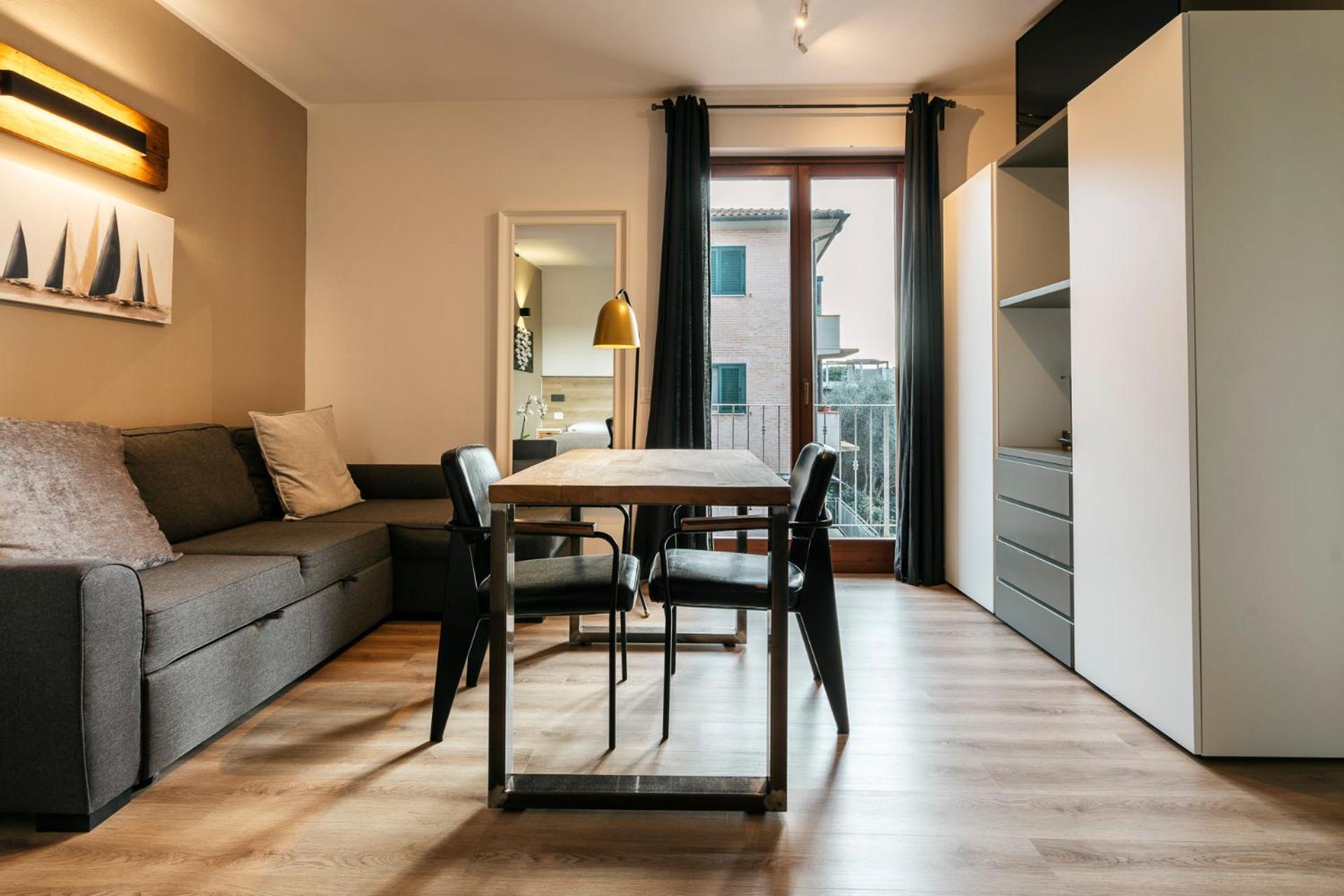 Mistral Apartments Пунтоне-ди-Скарлино Экстерьер фото